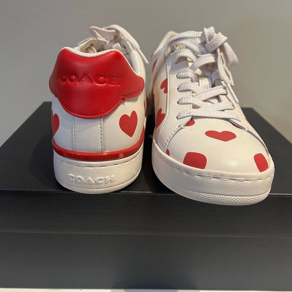 Coach heart sneakers - Picture 2 of 4